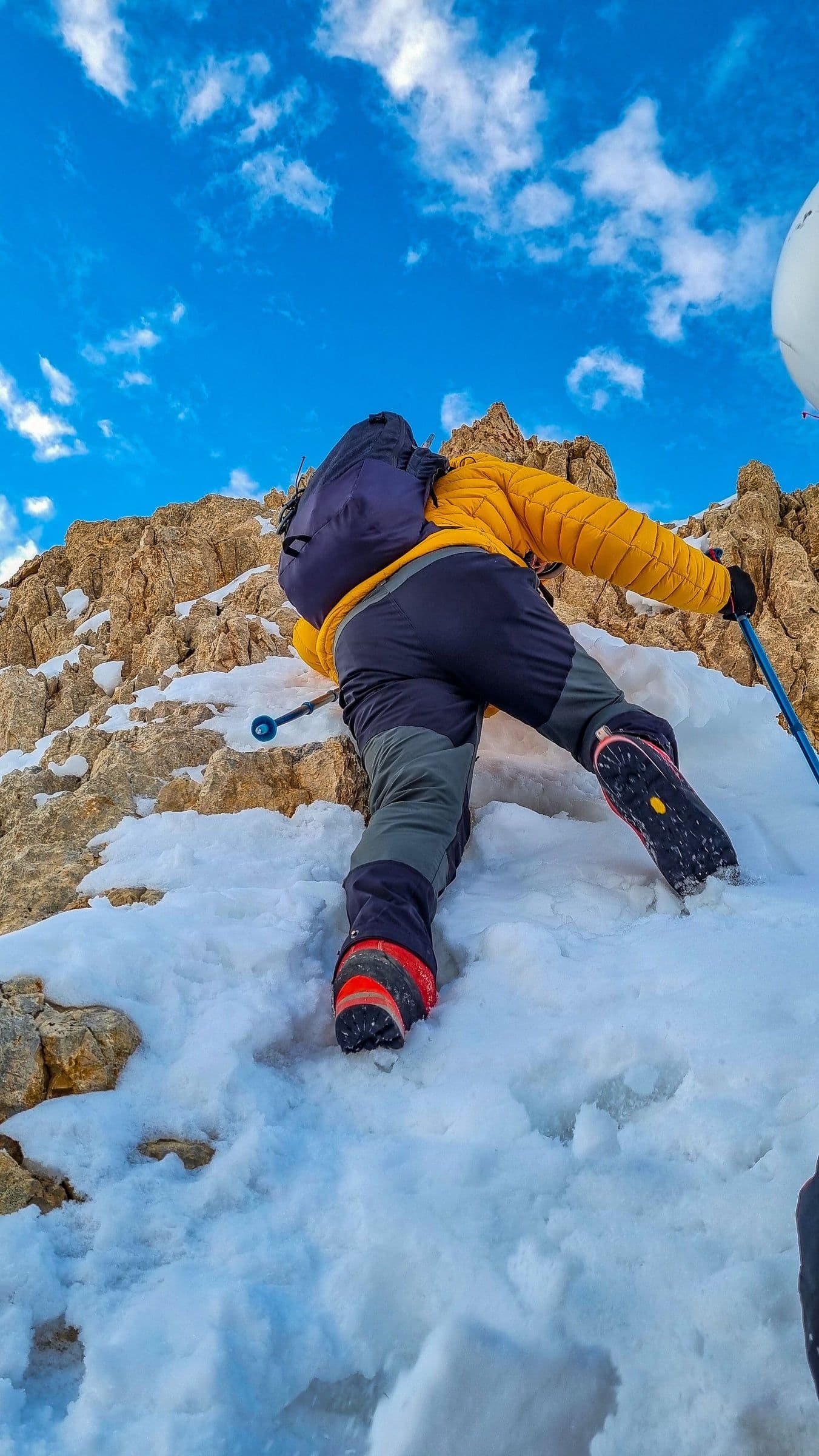 Icefall Ice Axe — detail photo